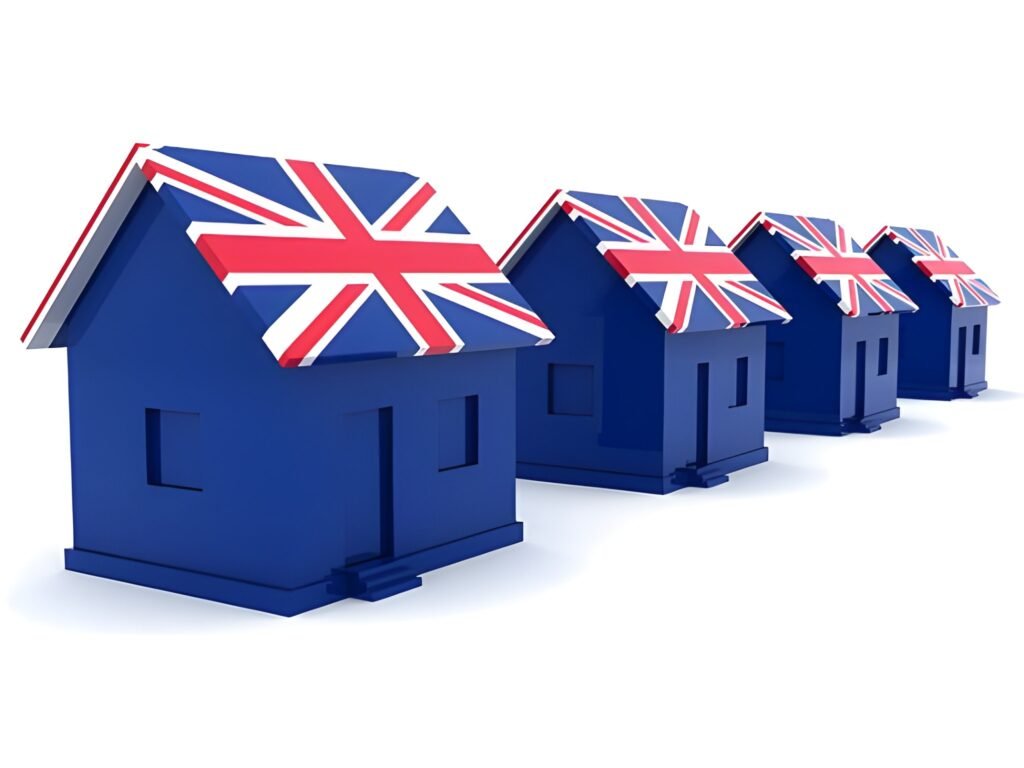 100 Strategies to Sell Your Home Faster in the UK Market