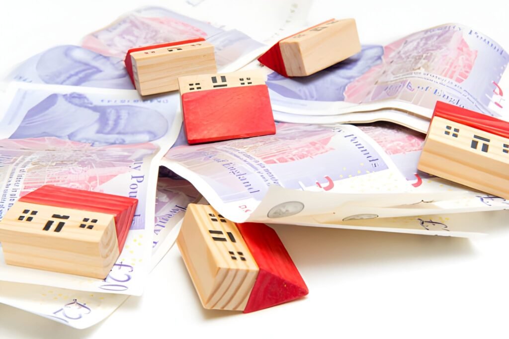 Realistic Guide to Navigating the UK Market Without an Estate Agent