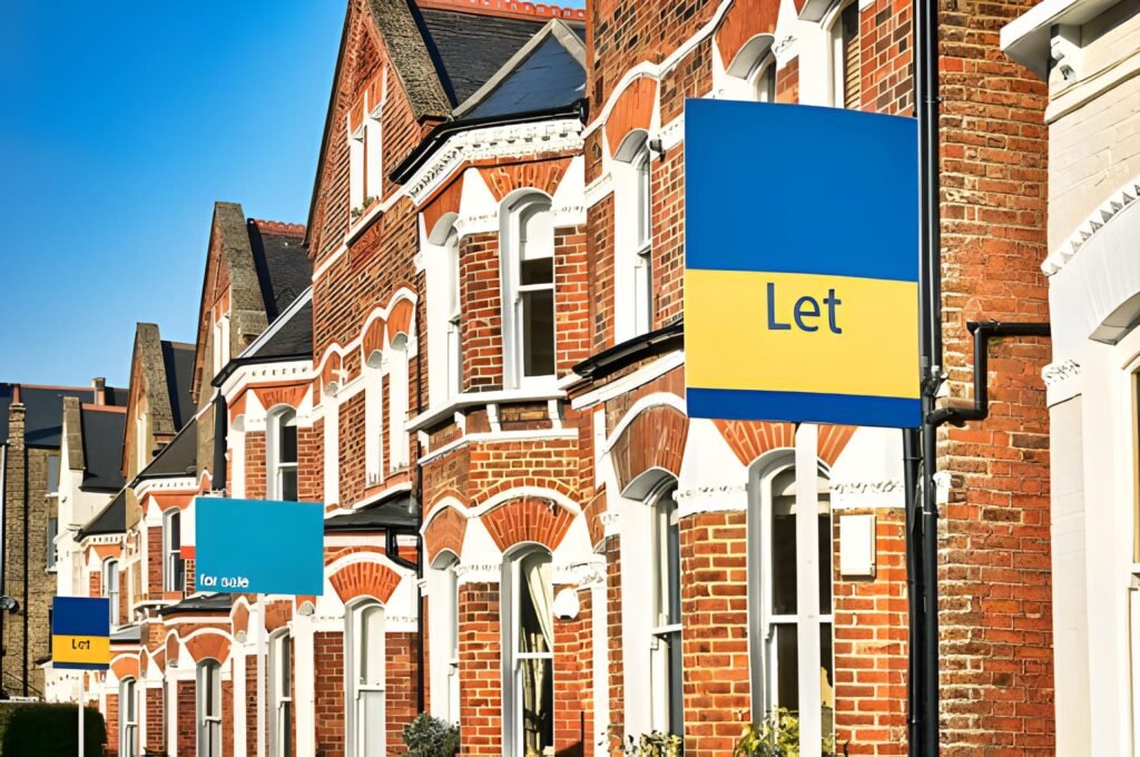 Tenant's Guide to Navigating the Middleman in the UK Rental Market